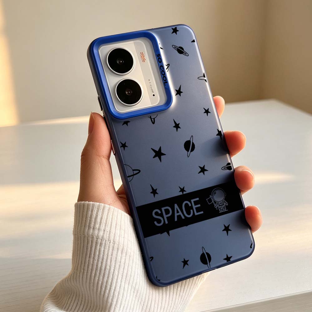 Cover Design Stars Space per R - Realme C67 recensione e prezzo